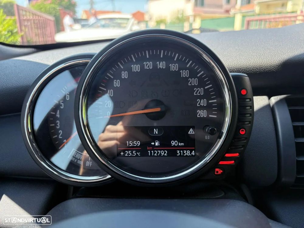 MINI 3 Portas One - 40