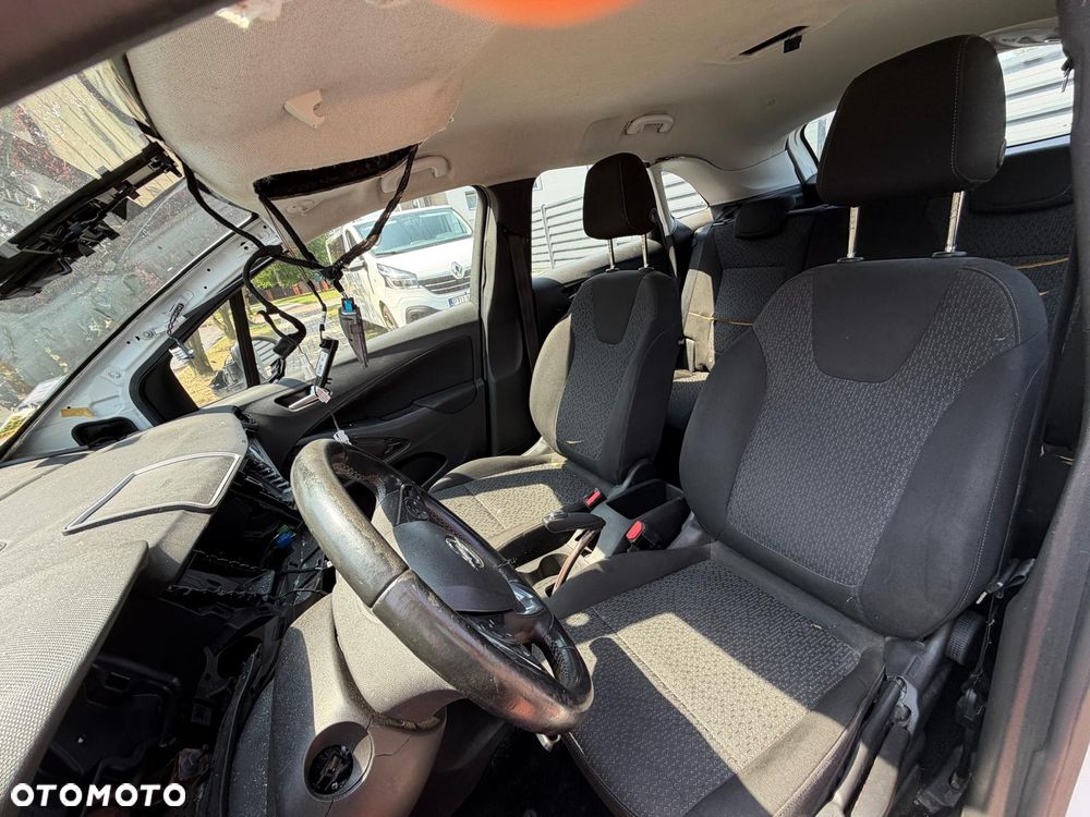 Opel Crossland X 1.2 Start/Stop Edition - 9