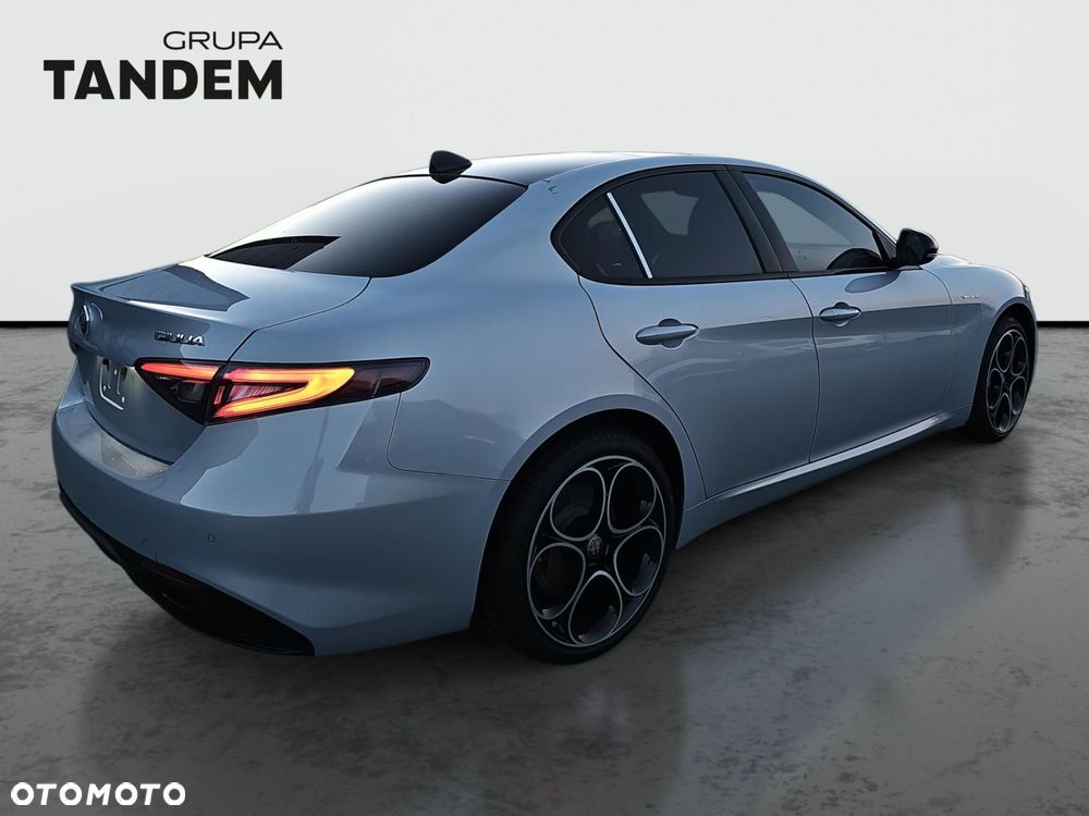 Alfa Romeo Giulia 2.0 Turbo Veloce Q4 - 5
