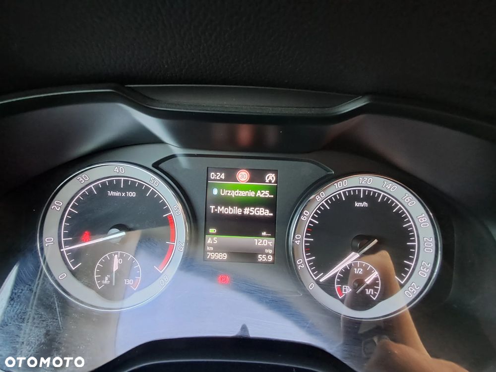 Skoda Karoq 1.5 TSI ACT 4x2 Ambition - 22