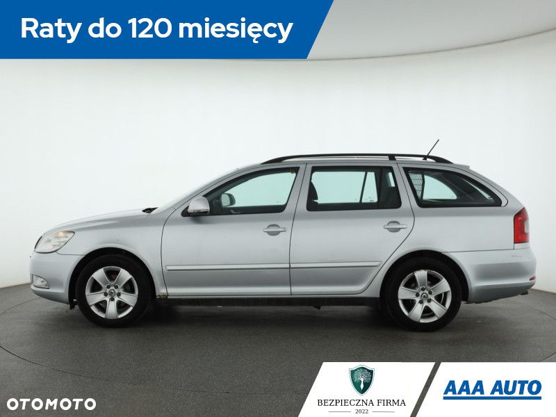 Skoda Octavia - 3