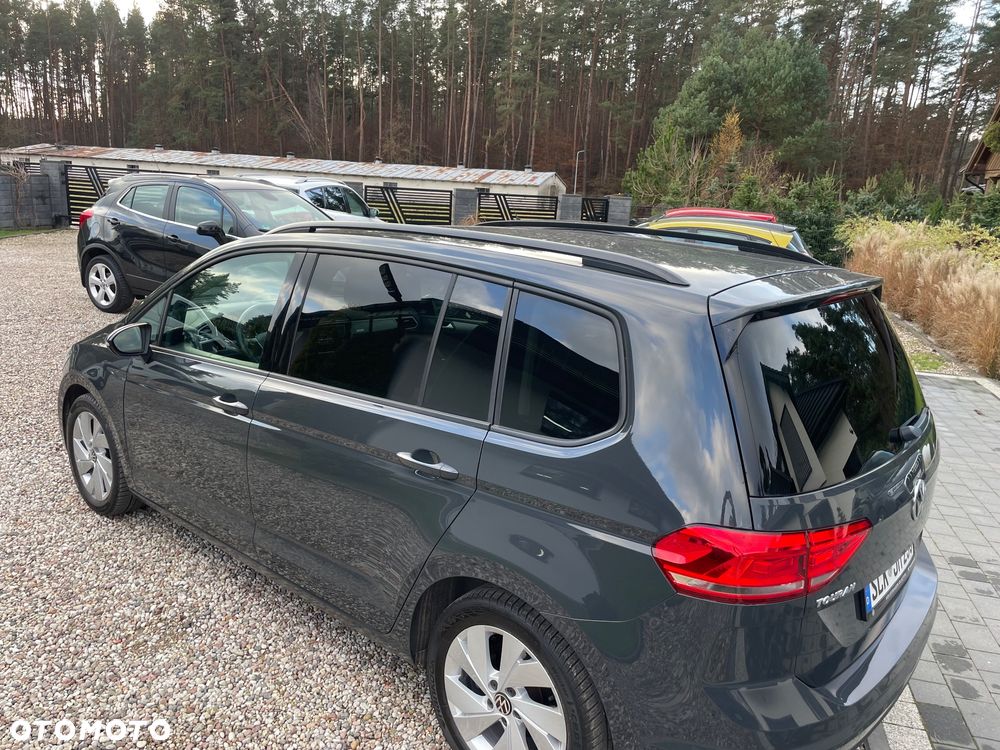 Volkswagen Touran 1.4 TSI BMT Comfortline DSG - 9
