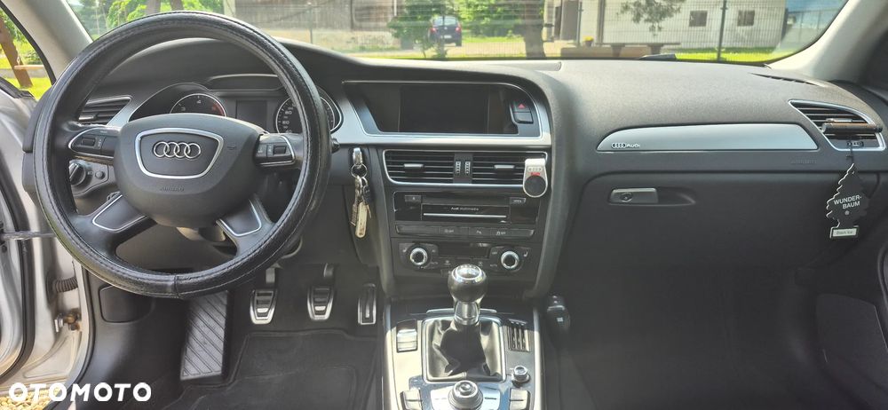 Audi A4 Avant 2.0 TDI - 5