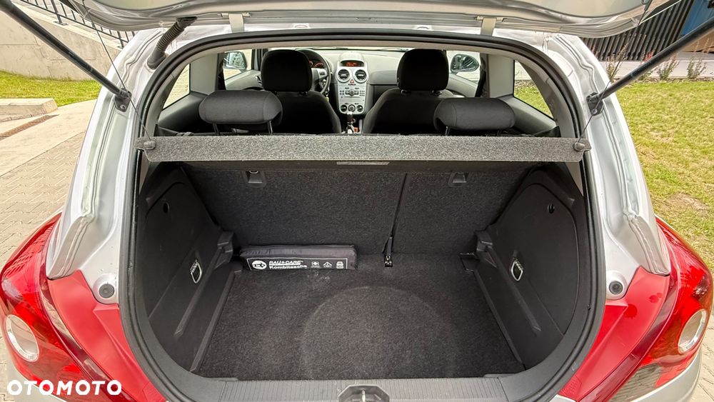 Opel Corsa 1.2 16V Enjoy - 35