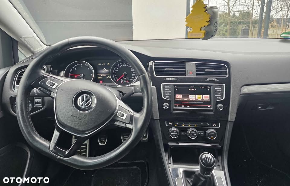 Volkswagen Golf 1.6 TDI BlueMotion Technology Allstar - 6