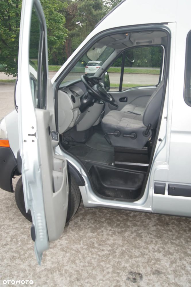 Renault Master L3H2-Doka 6-osób - 10