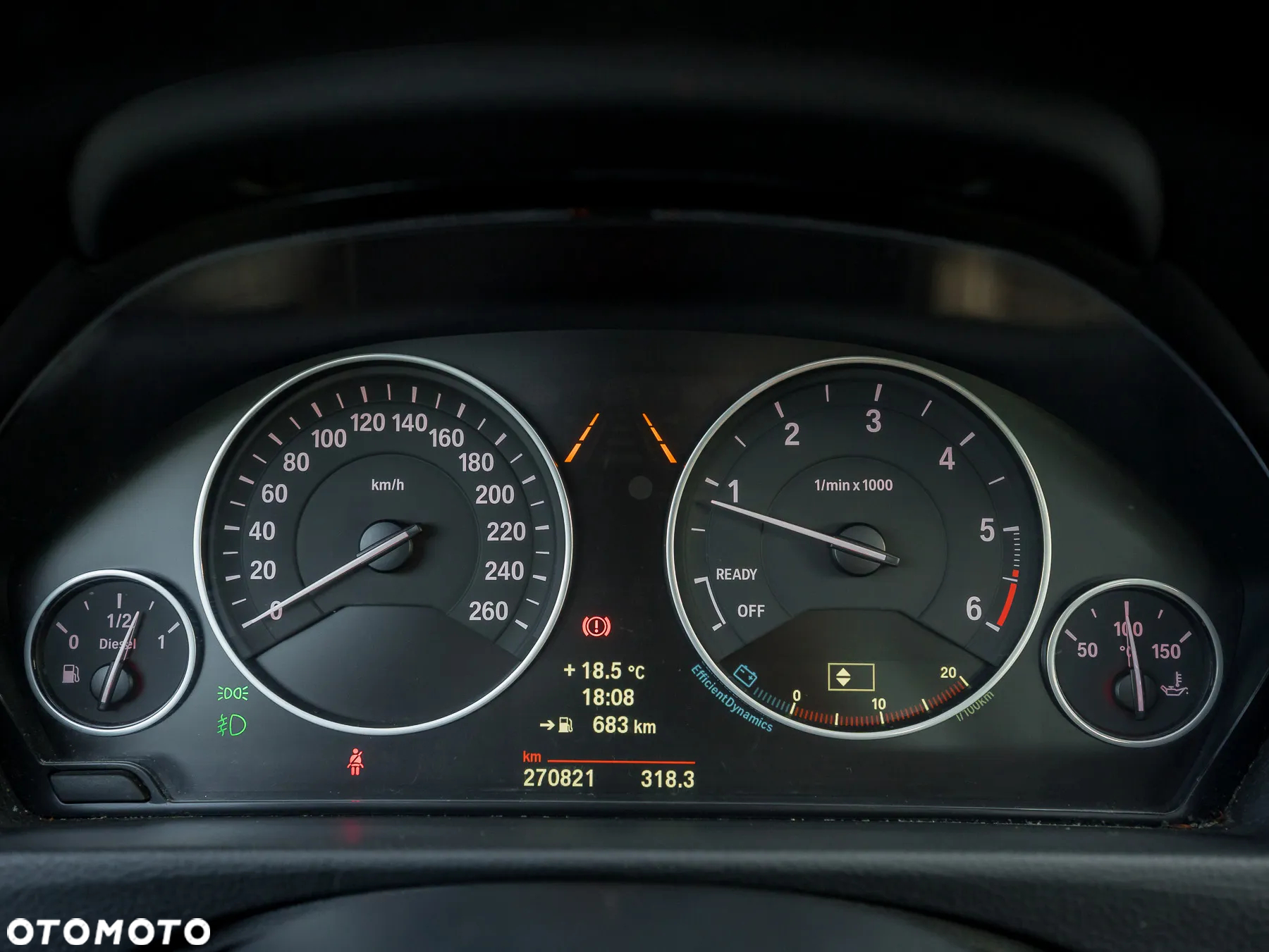 BMW Seria 3 318d xDrive Touring - 21