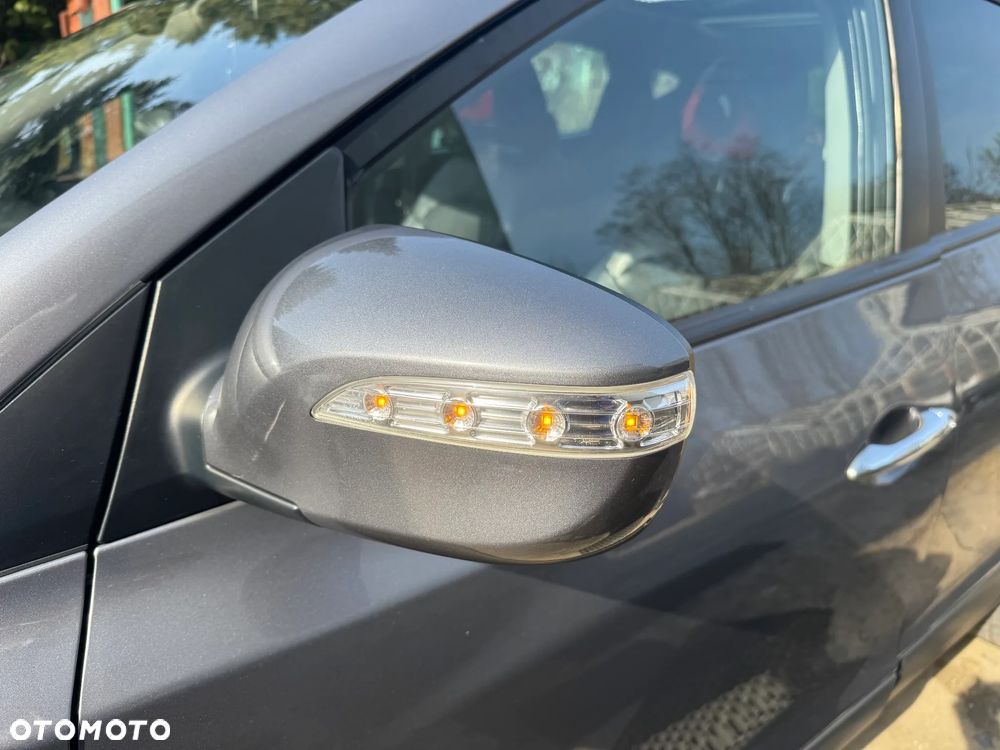 Hyundai ix35 2.0 CRDi 4WD Automatik Premium - 17