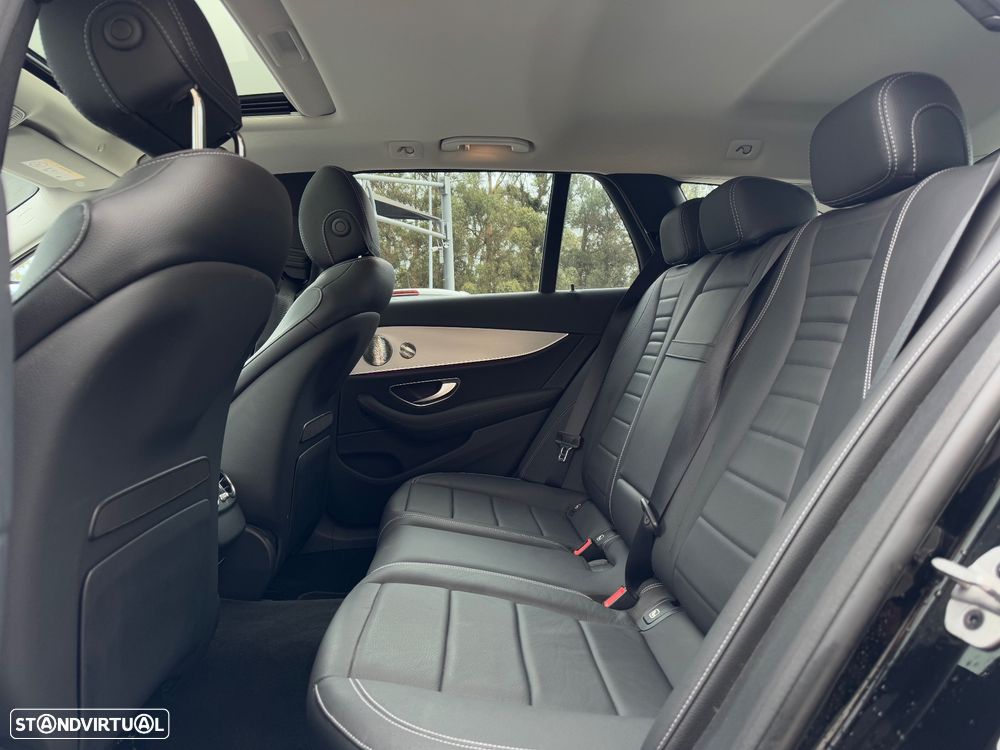Mercedes-Benz E 220 d T 9G-TRONIC AMG Line - 11