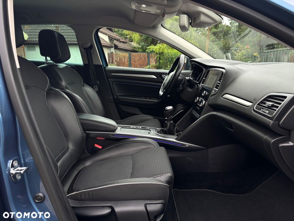 Renault Megane ENERGY dCi 130 BOSE EDITION - 24