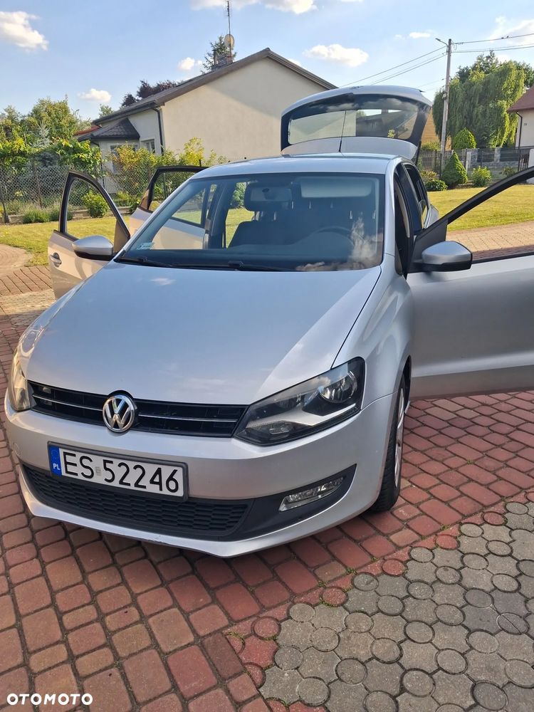 Volkswagen Polo 1.4 16V Comfortline - 1