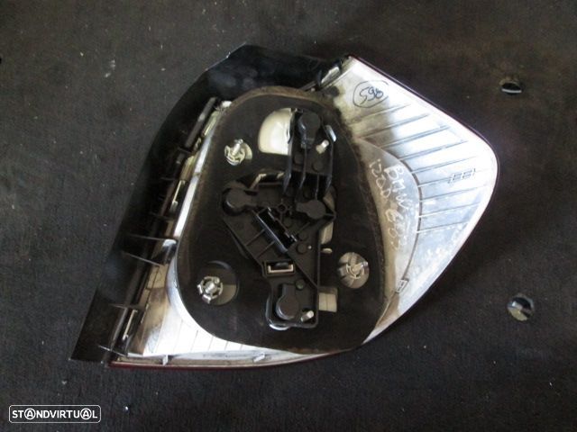 Farol Tras 6924501 BMW E87 2006 5P ESQ VALEO - 2