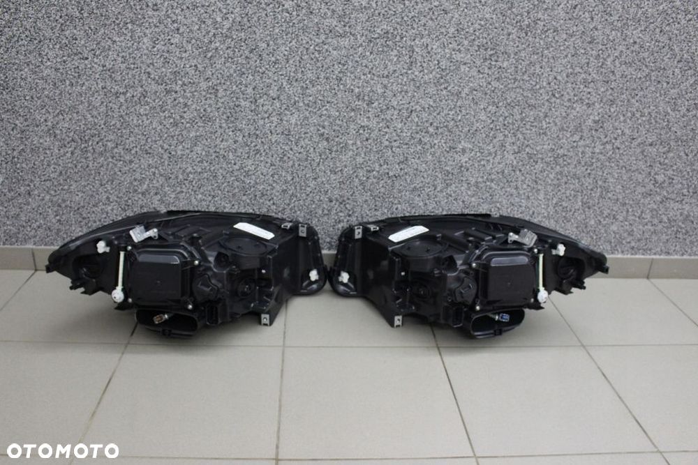 BMW 5 F10 F11 LIFT LCI BI-XENON LAMPA PRZÓD - 8