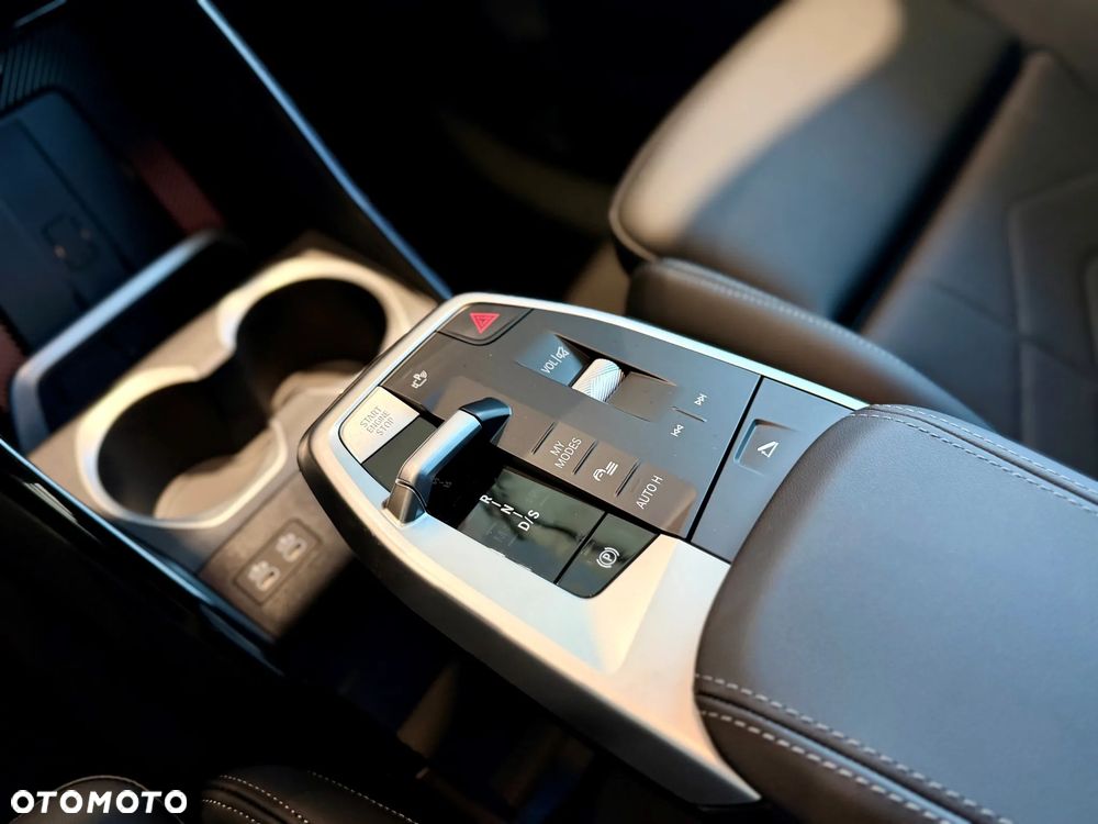 BMW X1 xDrive23i mHEV M Sport sport - 13