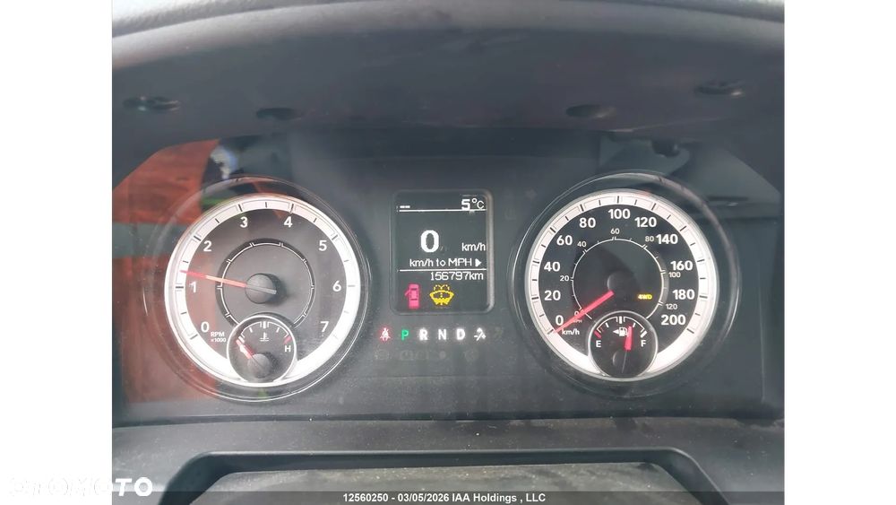 RAM 1500 - 8