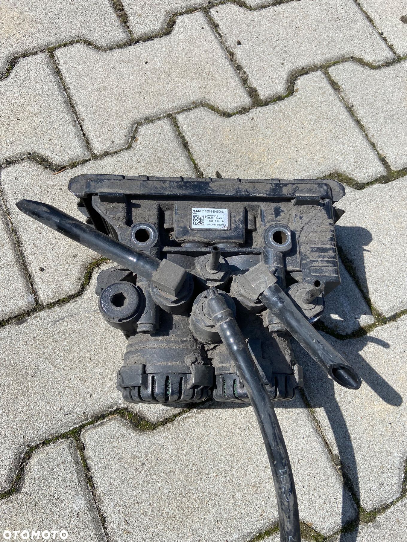 Modulator hamulcowy MAN TGX TGS euro 6 Knorr zawór - 1
