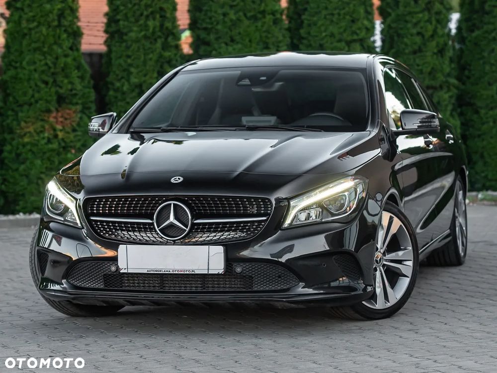 Mercedes-Benz CLA - 5