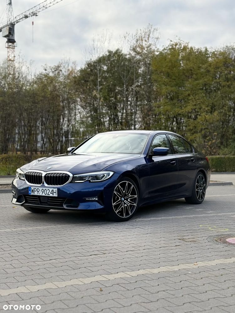 BMW Seria 3 330i Luxury Line sport - 1