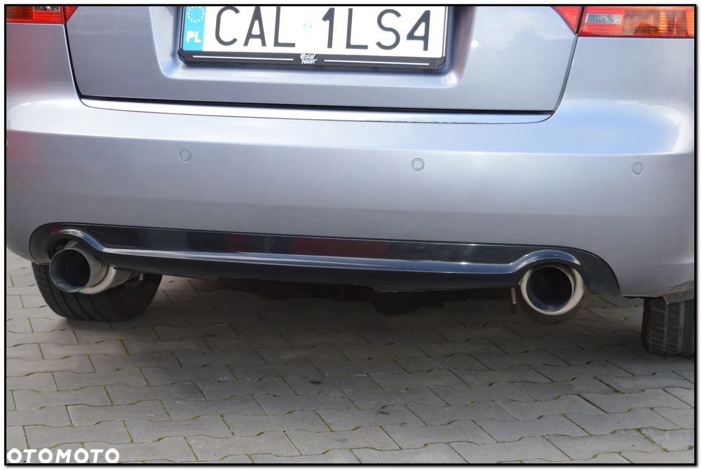 Audi A4 Limousine - 15