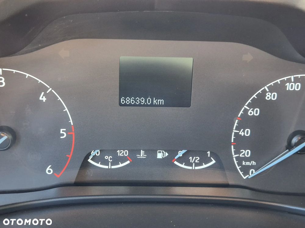 Ford Transit Connect - 22