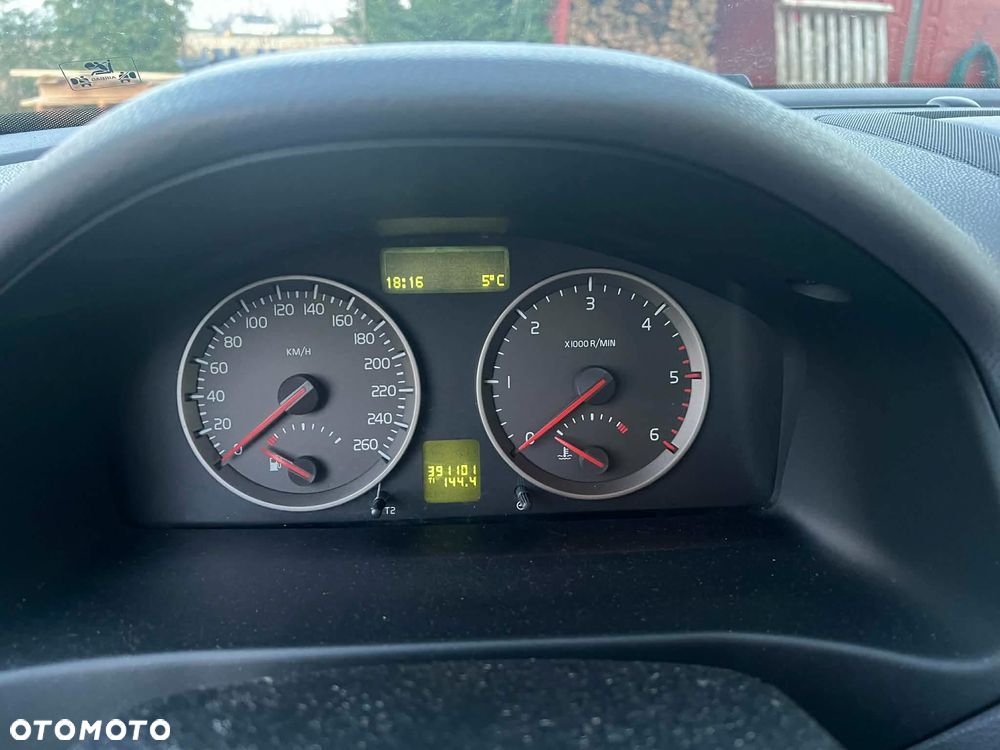 Volvo S40 - 10