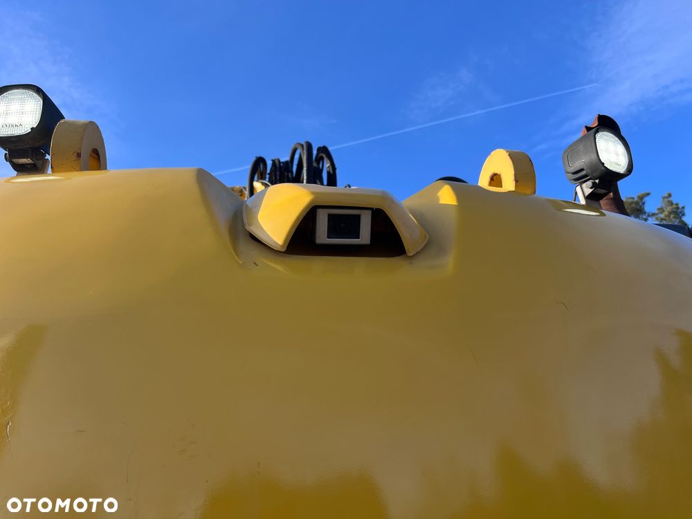Komatsu PW148-10 - 9
