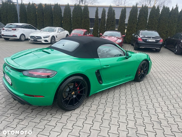 Porsche 718 Boxster Spyder - 15