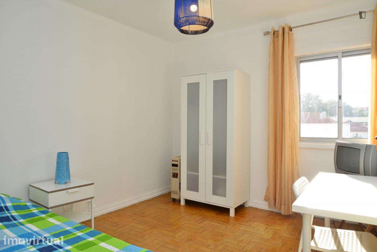 Apartamento com 3 quartos - localizado em Alvalade Lisbon - Grande imagem: 5/12
