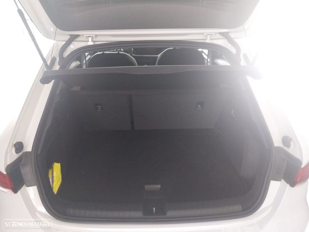 Audi A3 Sportback 30 TFSI - 14