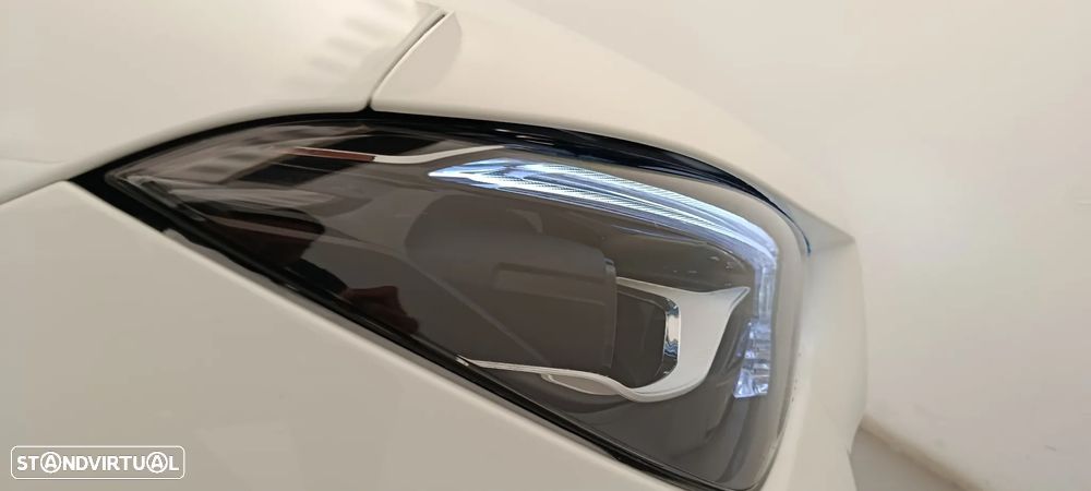 Mercedes-Benz CLA 180 d Shooting Brake Progressive Aut. - 31