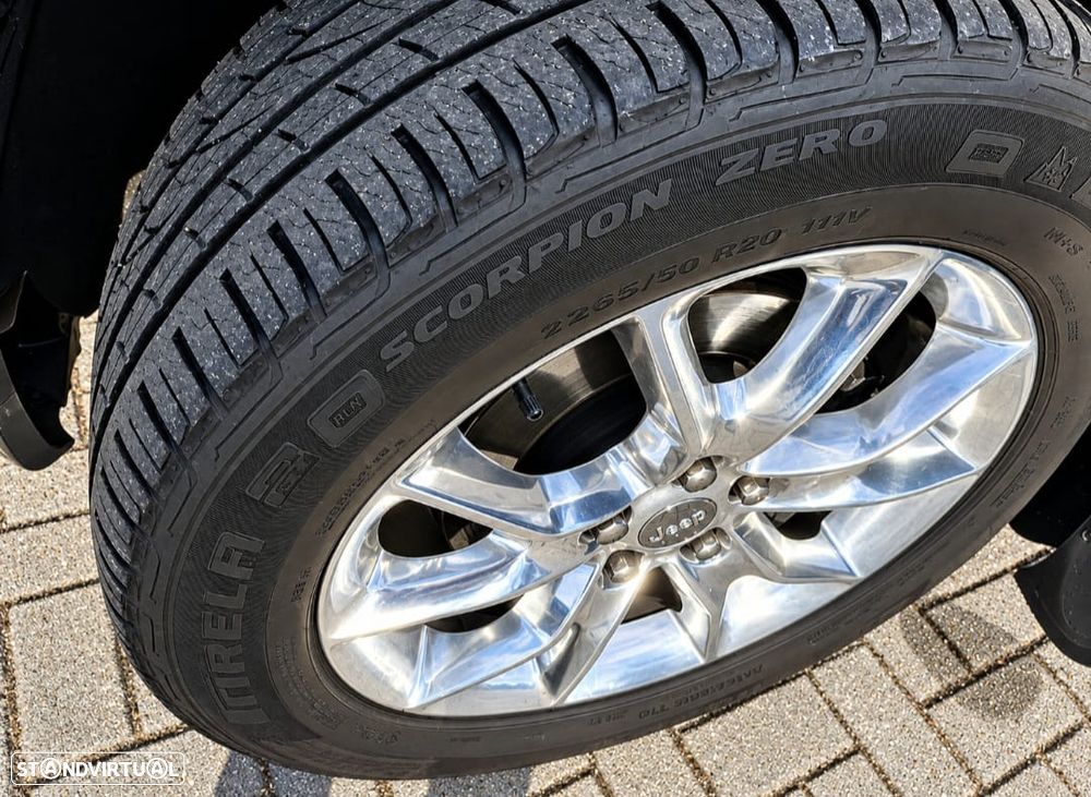 Jeep Grand Cherokee - 7