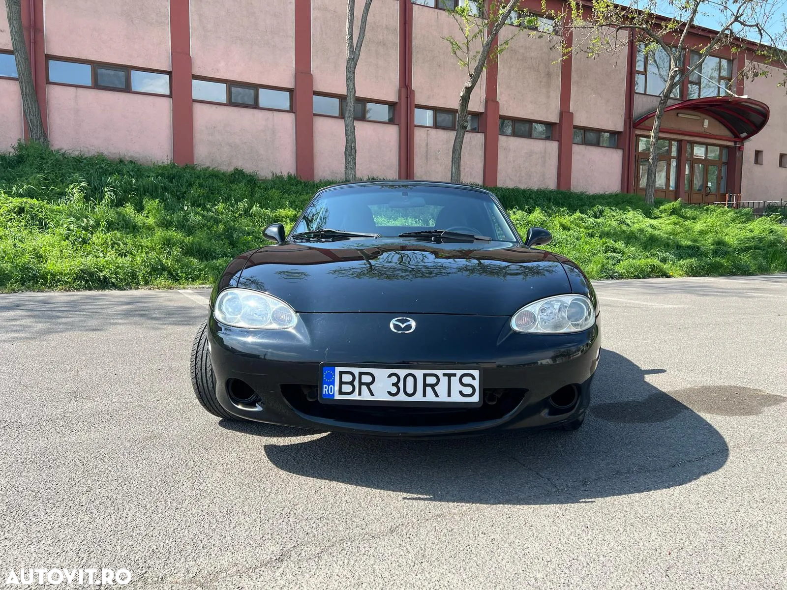 Mazda MX-5 1.6i - 12