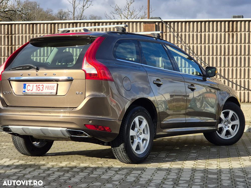 Volvo XC 60 D4 Summum - 3