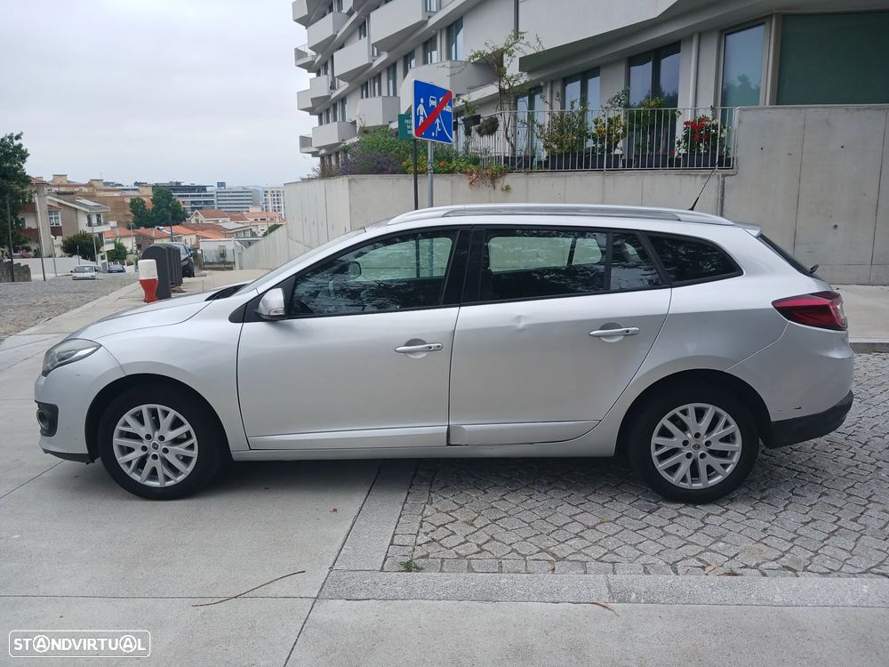Renault Mégane Sport Tourer 1.5 dCi GT Line EDC J18 - 13