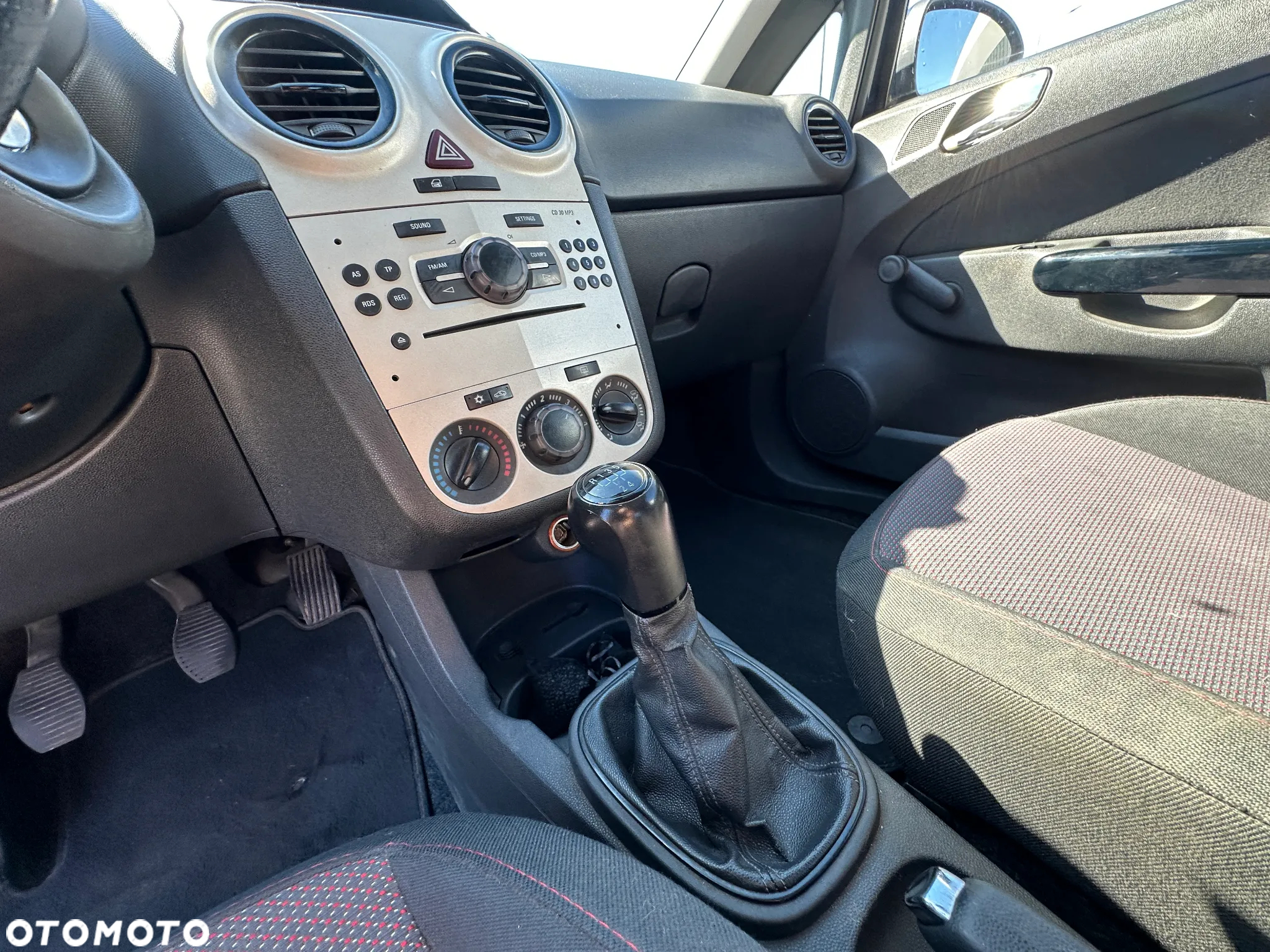 Opel Corsa - 12