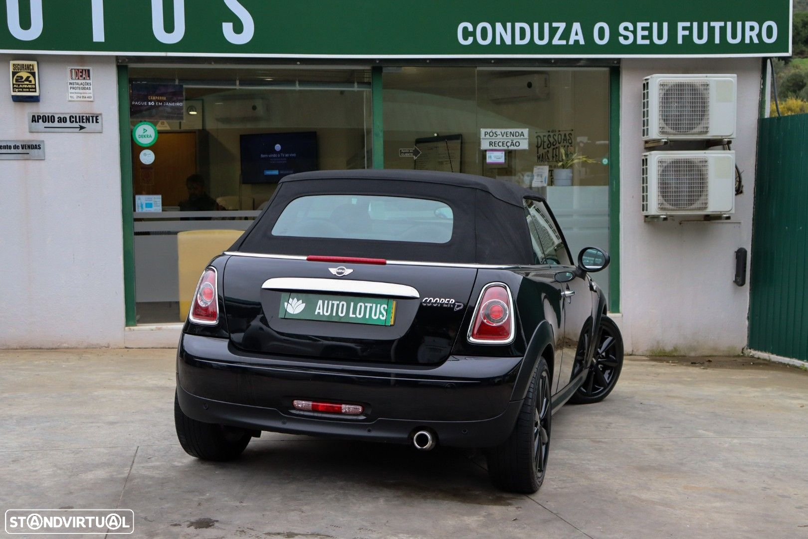 MINI Cabrio Cooper D - 7