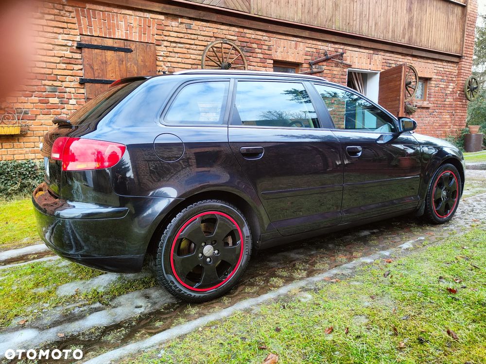 Audi A3 Sportback 3.2 quattro (DSG) S tronic Ambition - 6
