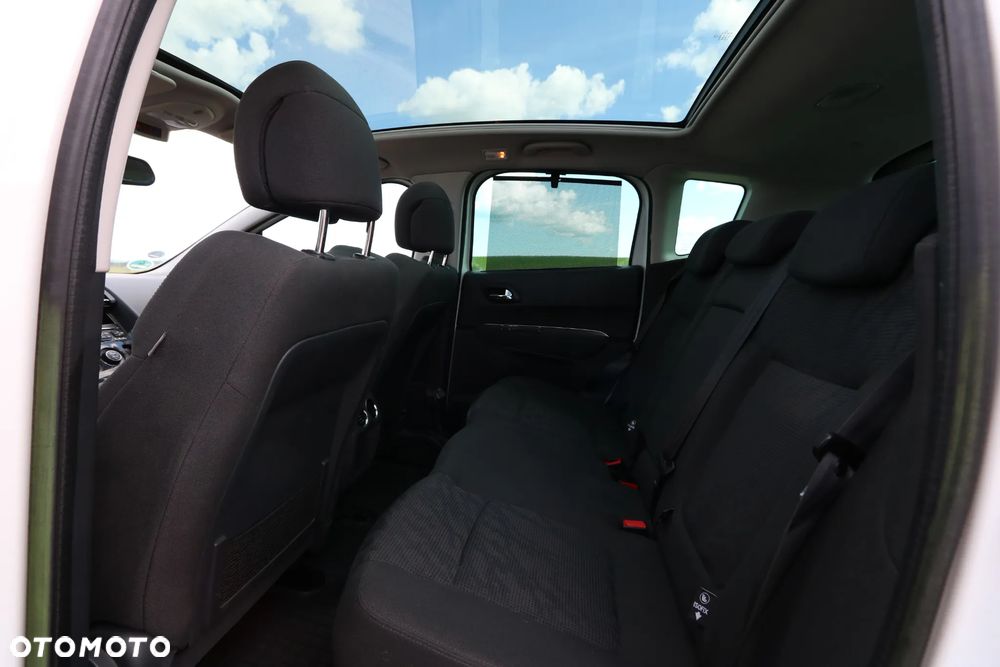 Peugeot 3008 2.0 HDi Premium+ - 10