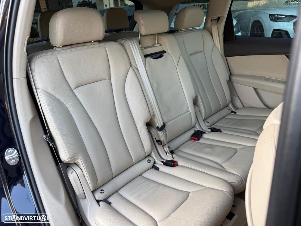 Audi Q7 3.0 TDI quattro tiptronic 7L - 15