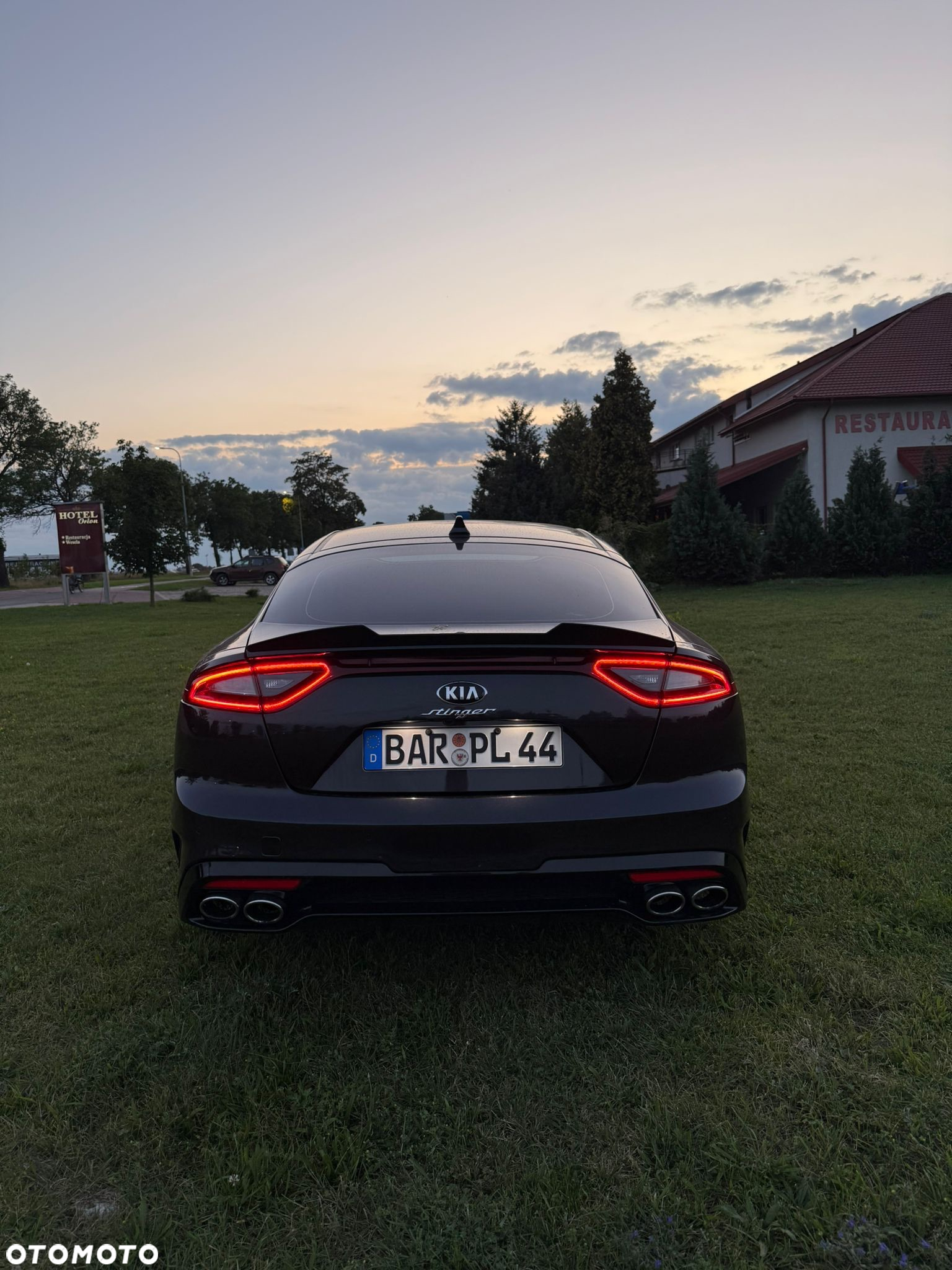 Kia Stinger - 7