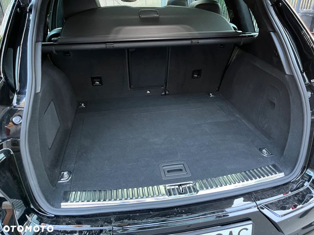 Porsche Cayenne Platinum Edition - 33