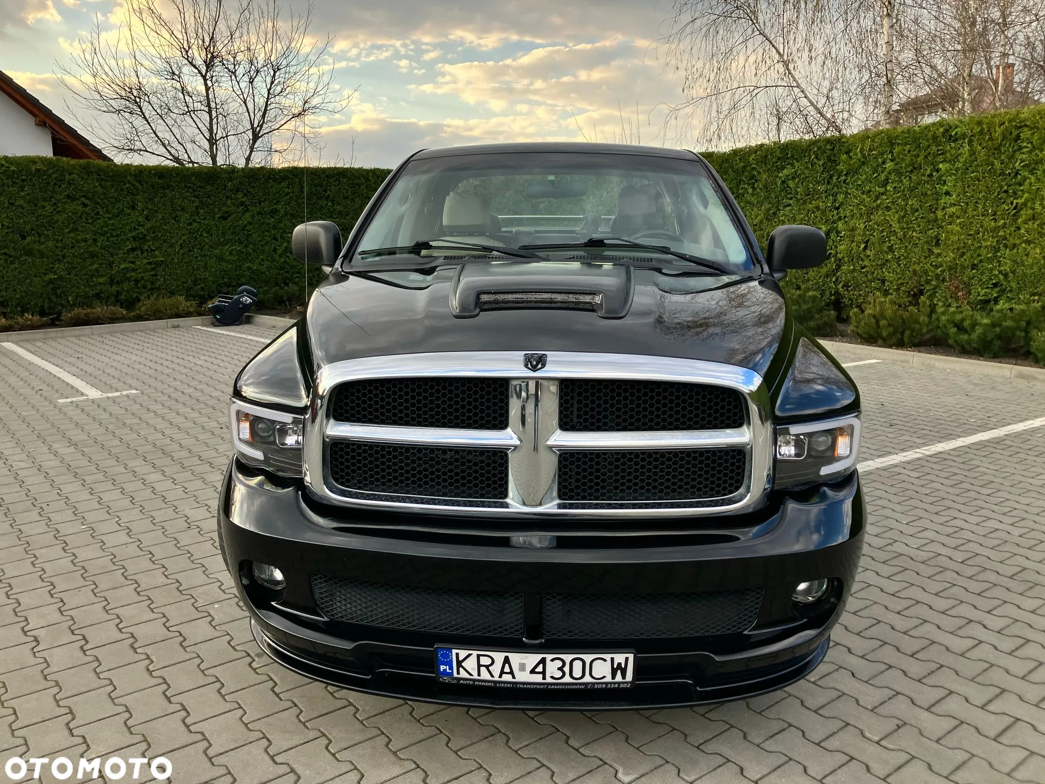 Dodge RAM - 24