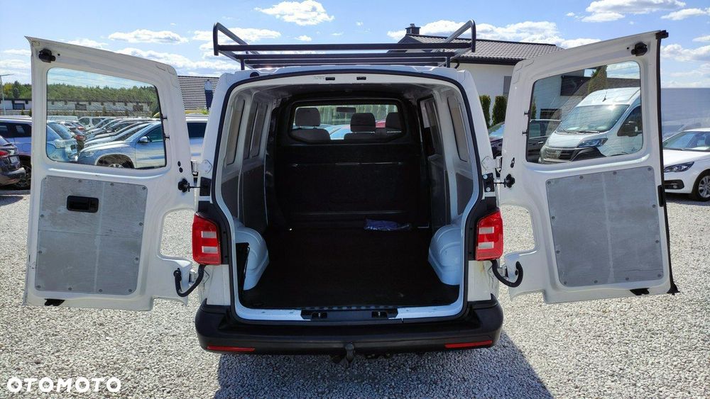 Volkswagen Transporter - 8
