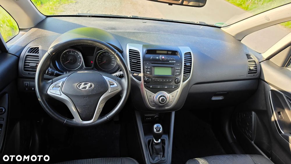 Hyundai ix20 - 12