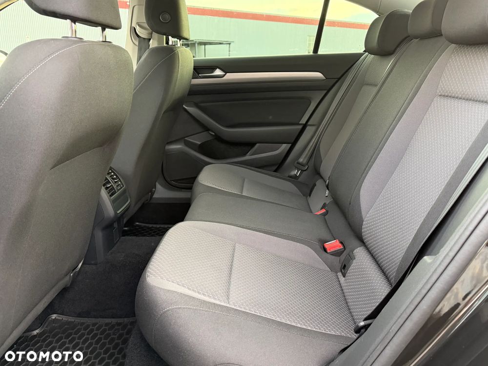 Volkswagen Passat 1.5 TSI EVO Business DSG - 13