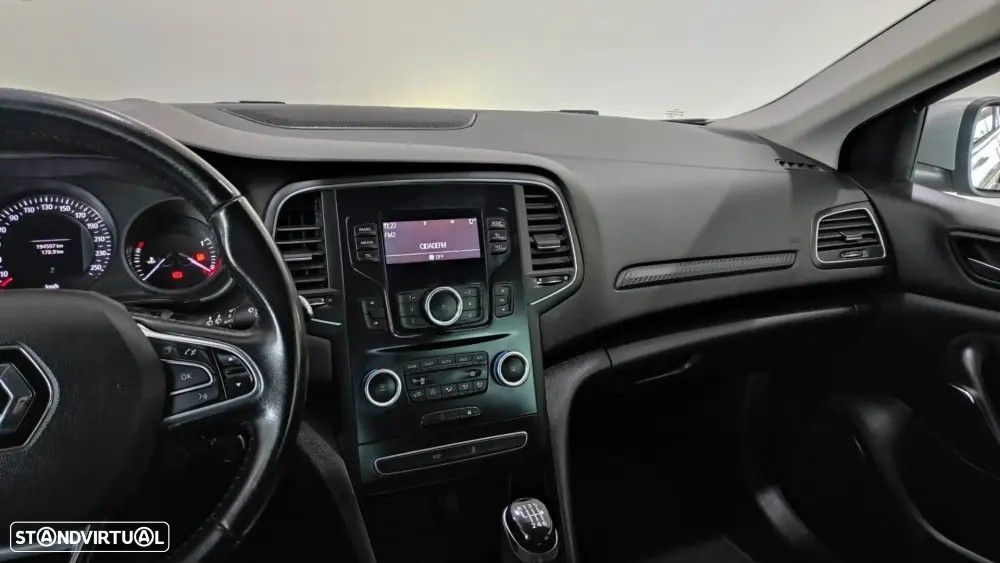Renault Mégane 1.5 Blue dCi Zen - 27