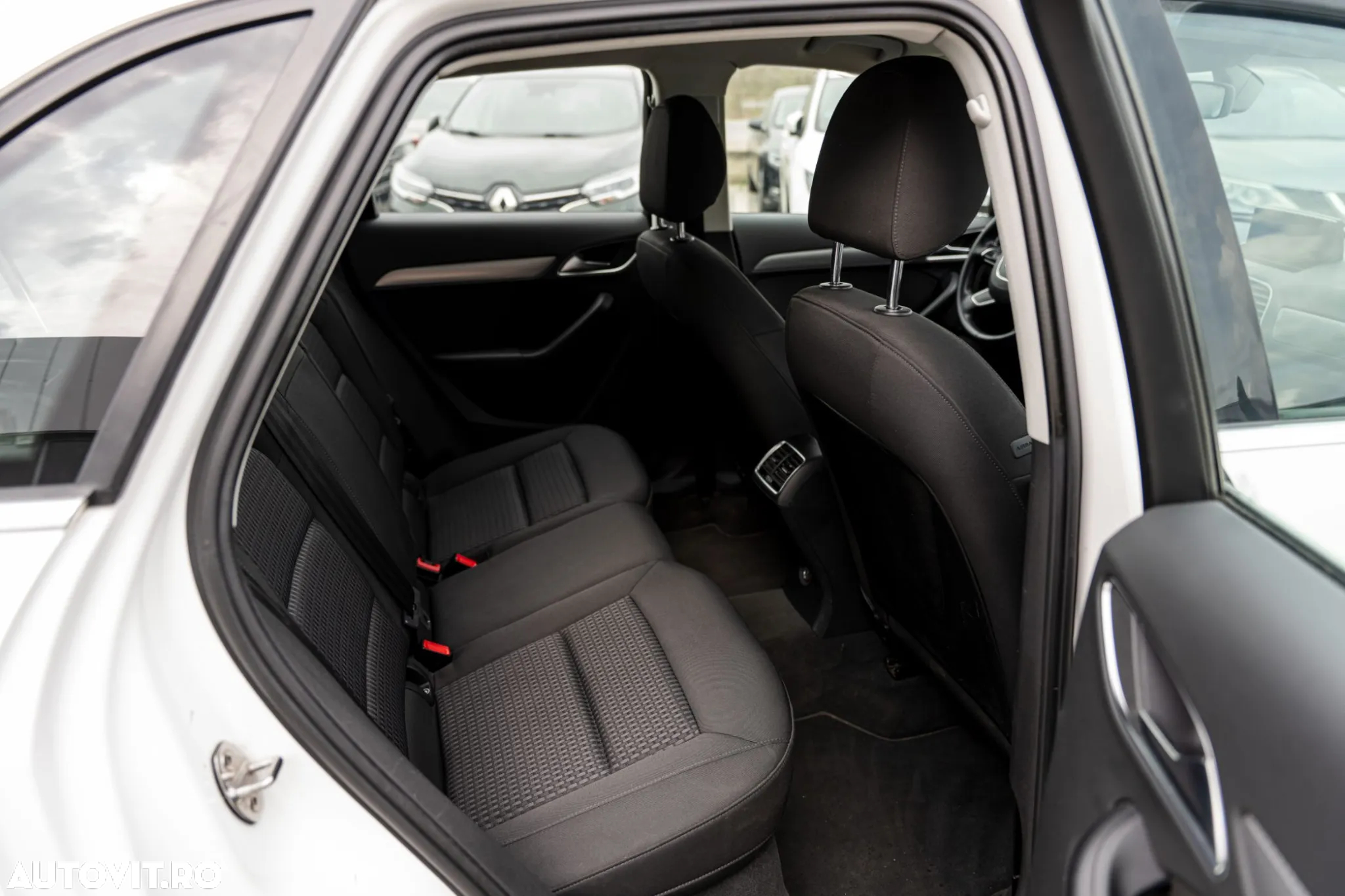 Audi Q3 1.4 TFSI ultra - 8
