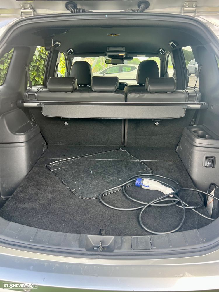 Mitsubishi Outlander 2.4 Ice Edition - 16