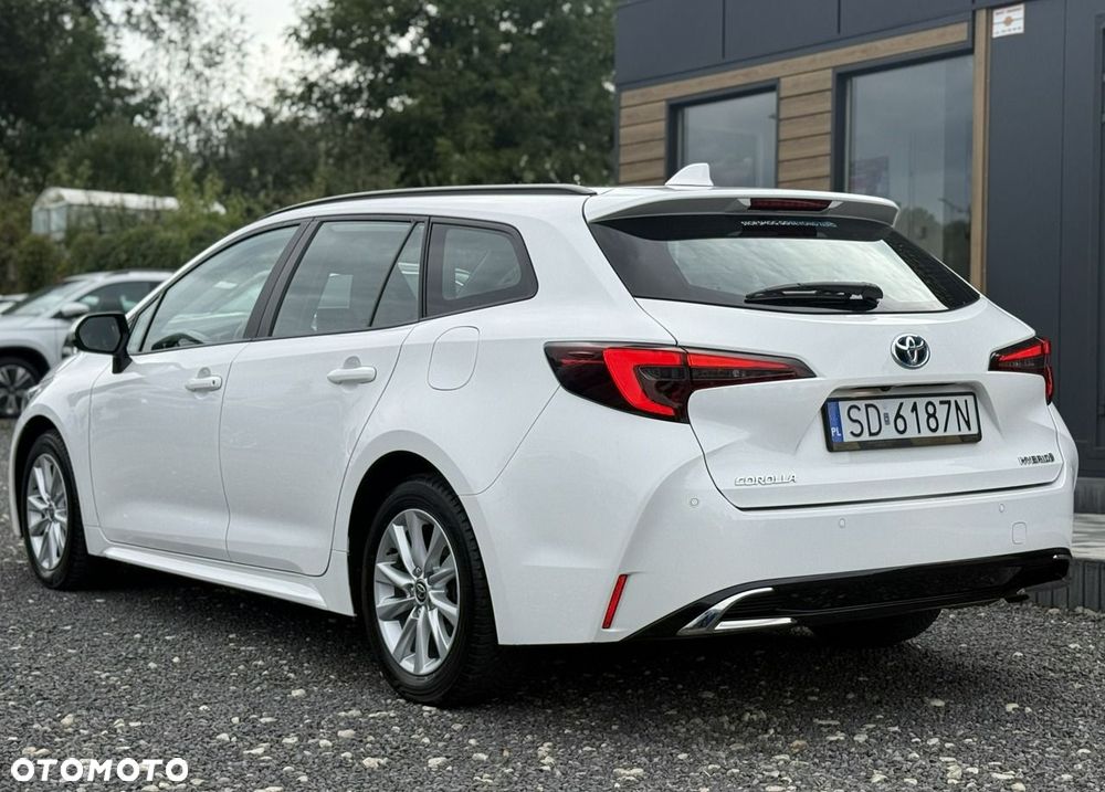 Toyota Corolla 1.8 Hybrid Executive - 7