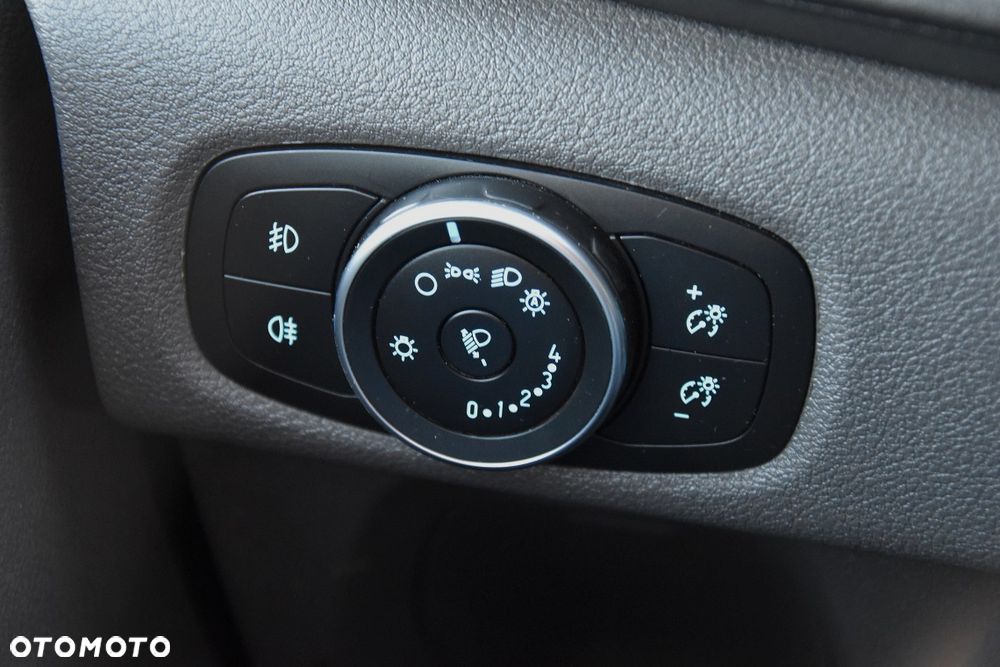 Ford TRANSIT CUSTOM 300 L2H1 - 26